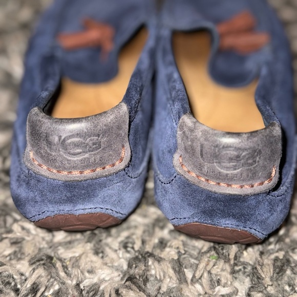 Men's Blue Suede Loafers with Tassels - Picture 5 of 10